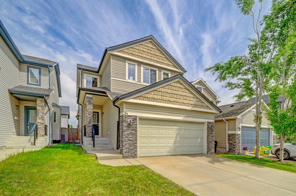 I have sold a property at 94 Everwoods LINK SW in Calgary
